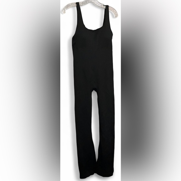 OQQ Women's Yoga Ribbed Workout Sleeveless  Bottom Flare JumpSuit Size XL - Picture 1 of 3